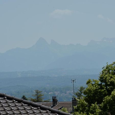 Appartement Cosy Et Confortable A Deux Pas Du Lac เอ็กเซเนเวกซ์ ภายนอก รูปภาพ
